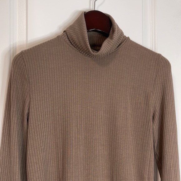 NWT Madewell Ribbed Turtleneck Top - Picture 2 of 4